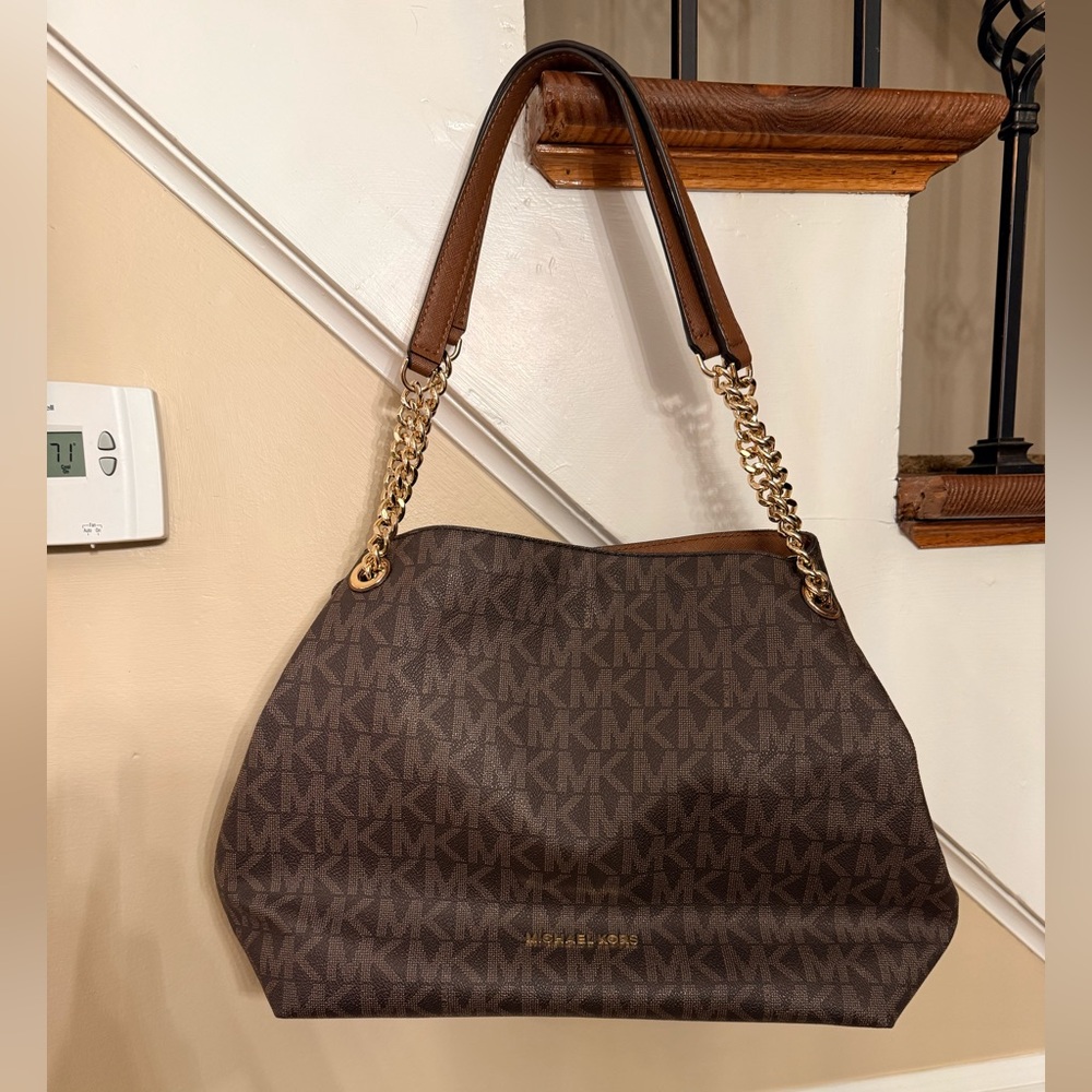 Michael Kors brown jet set shoulder bag